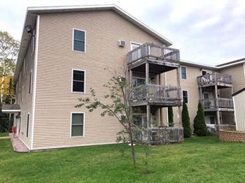 patio/balconies at Northwood apartments