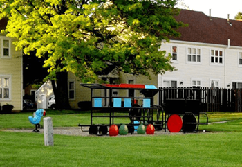 playground amenity at apartment complex