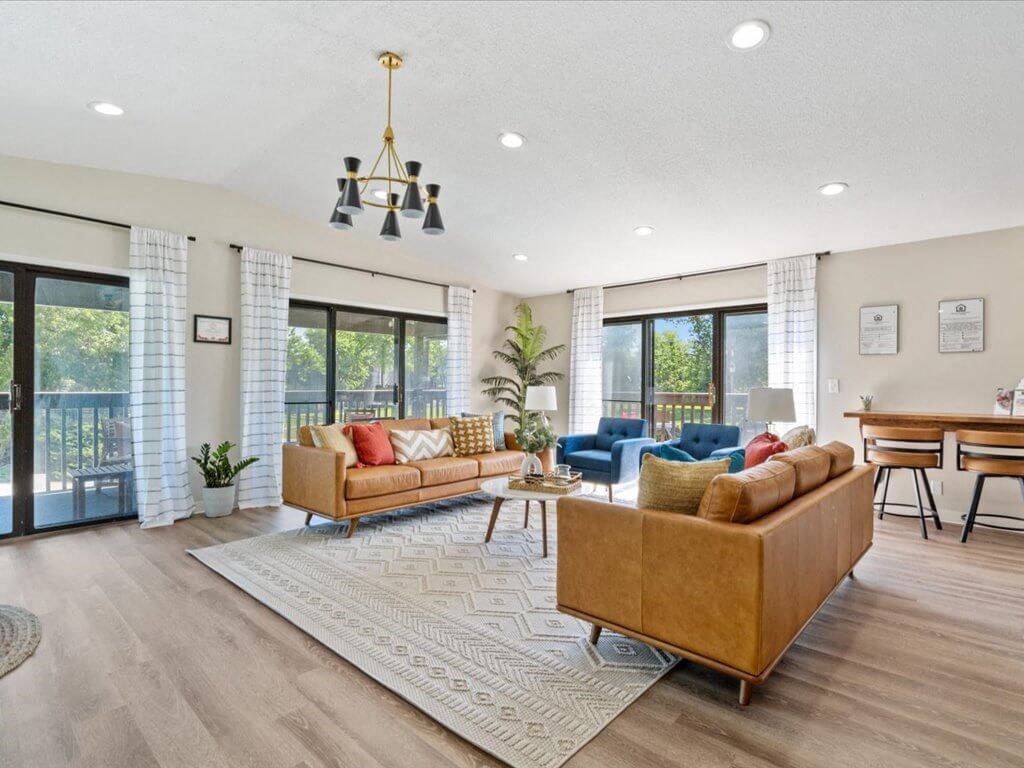 resident clubhouse at apartment complex