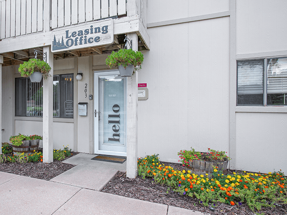 Leasing Office Wichita Apartments