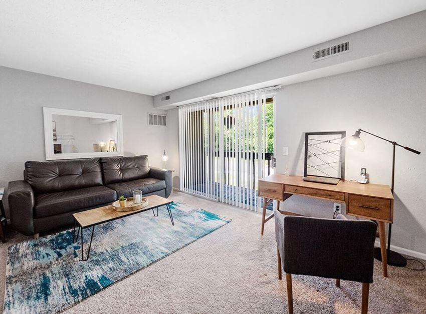 living room at Rising Estates Apartments - Photo Gallery 1