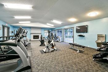 On-site Gym at River's Edge Apartments