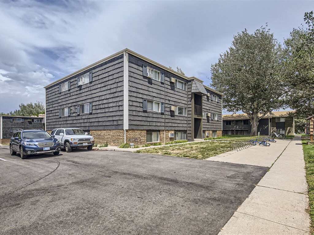 apartments with bike racks