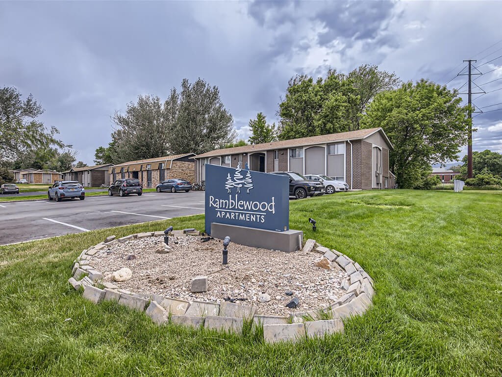 apartment near Public Transit