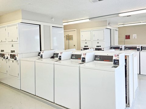 apartment complex with laundry facility