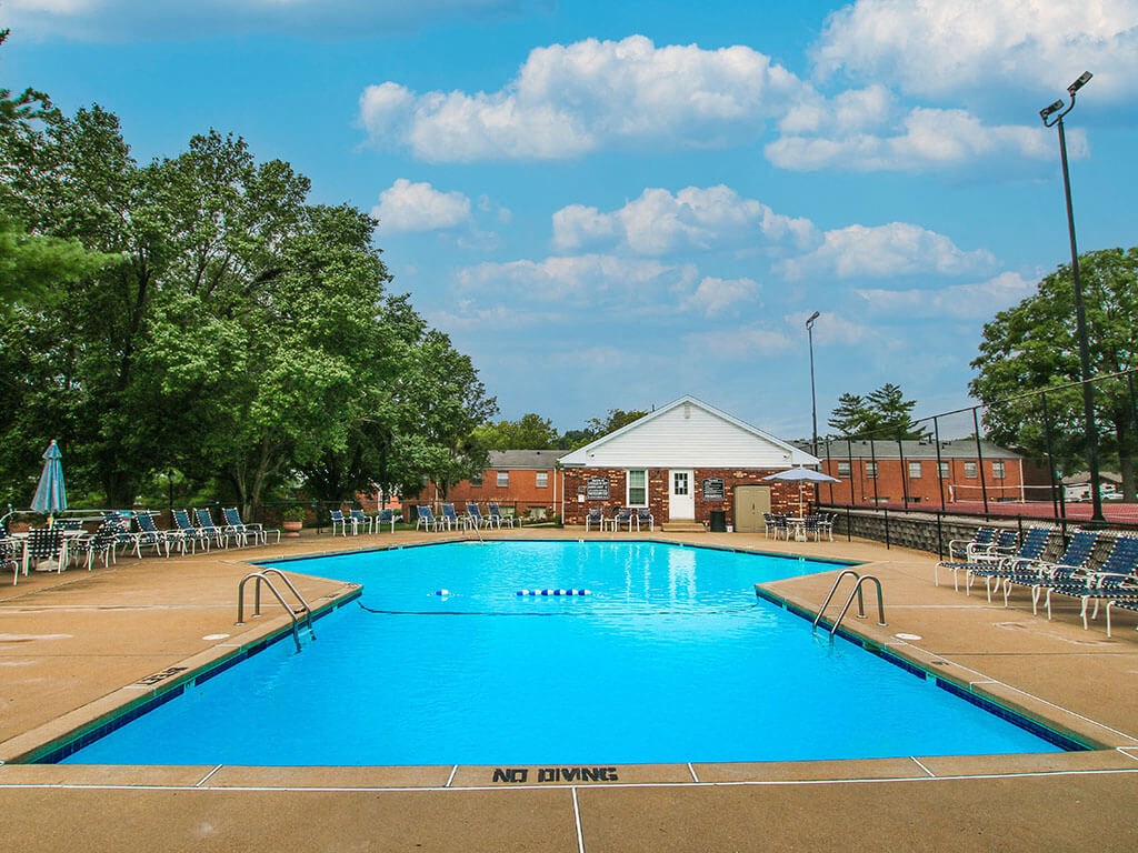 outdoor swimming pool at apartment complex