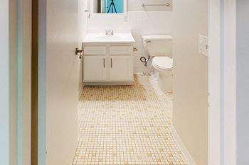 Tiled Bathroom Floors