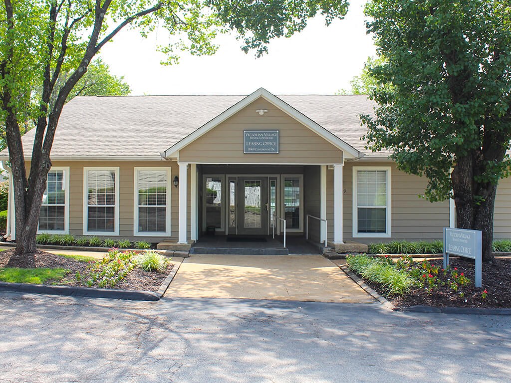 leasing office at Victorian Village Townhomes