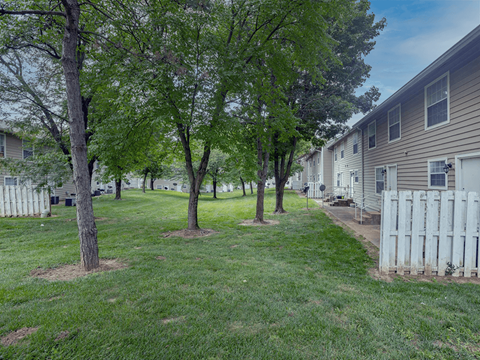 shade trees at Victorian Village Townhomes