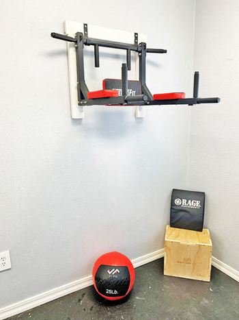 workout equipment at Guymon OK apt