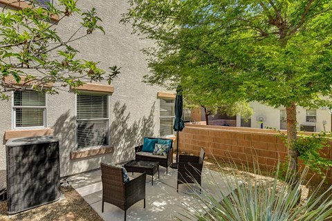 Outdoor Patio at Habitat @ DTLV, Las Vegas, NV