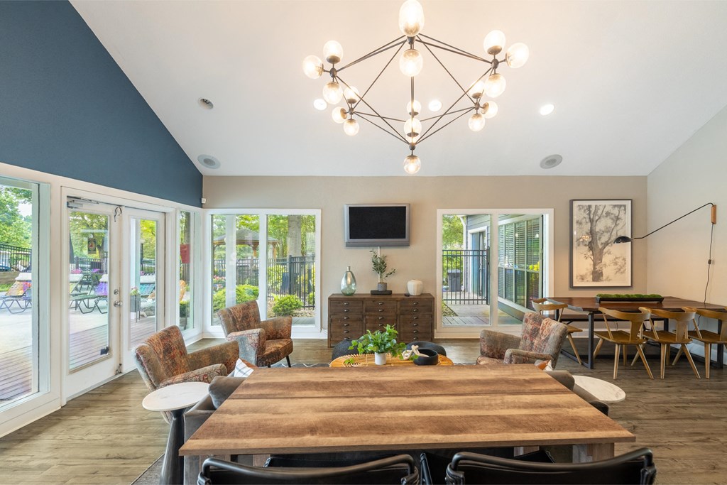 the preserve at ballantyne commons commons living room and dining area