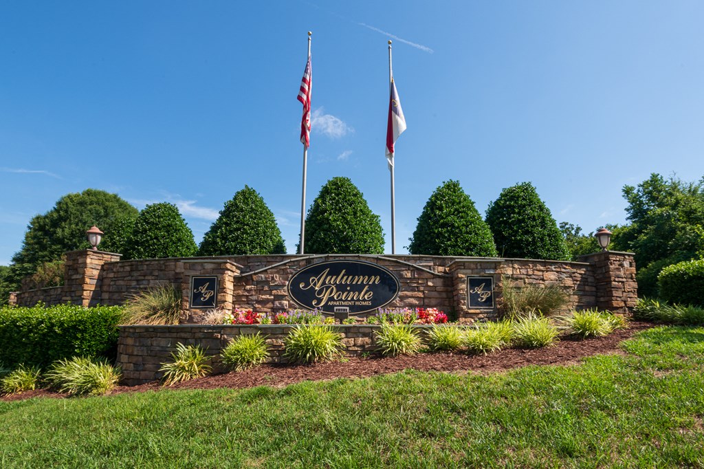 Come live at autumn pointe