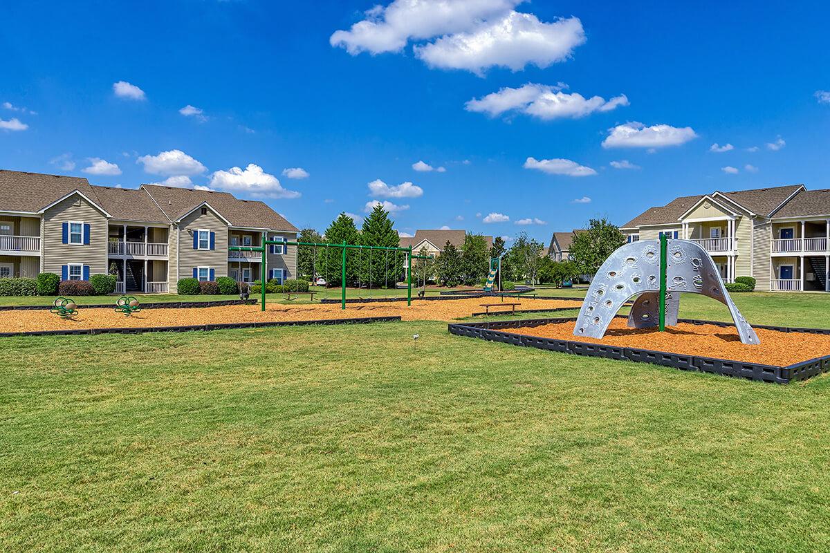 Hawthorne Meadowview Apartments 6080 Lakeview Rd Warner Robins Ga Rentcafe