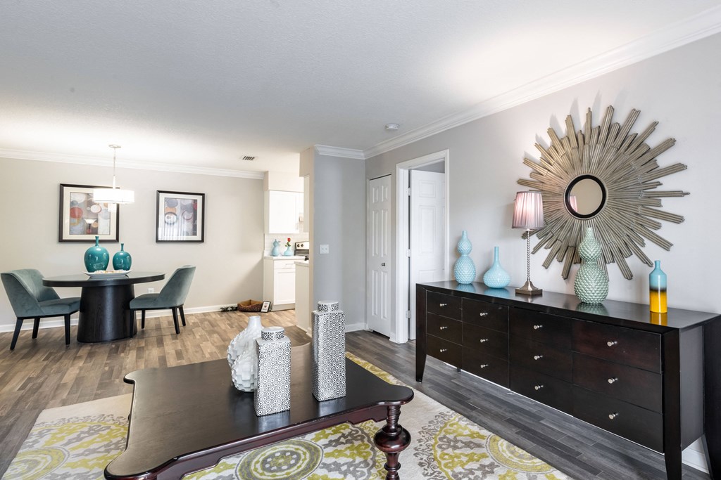 the preserve at ballantyne commons apartments living room and dining room
