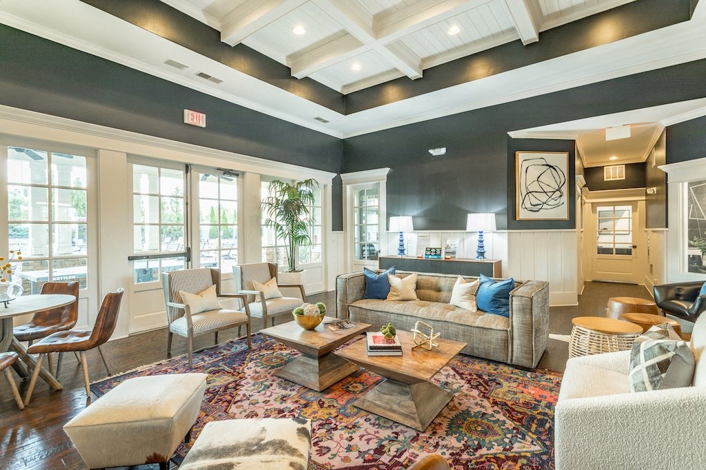 the preserve at ballantyne commons apartment living room