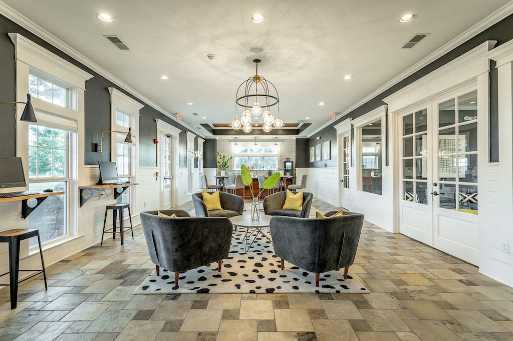 the preserve at ballantyne commons community lobby