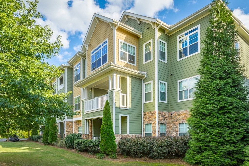 the estates at tanglewood|building exterior