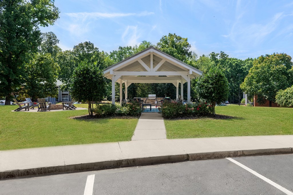 outdoor covered pavilion