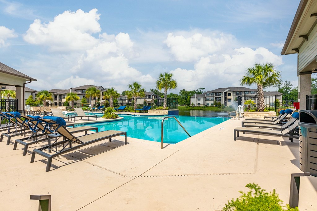the swimming pool at the preserve at polk apartments