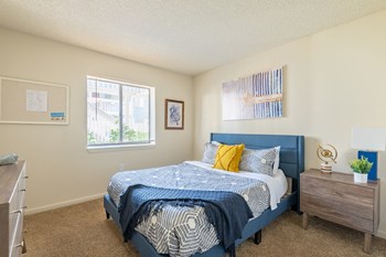 2262 Crippen Ct 1-3 Beds Apartment for Rent - Photo Gallery 11