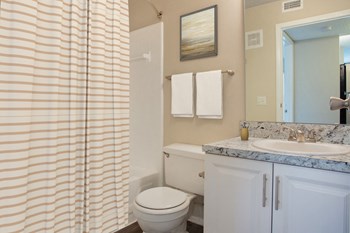 1032 Hidden Harbour Dr 1-3 Beds Apartment for Rent - Photo Gallery 17