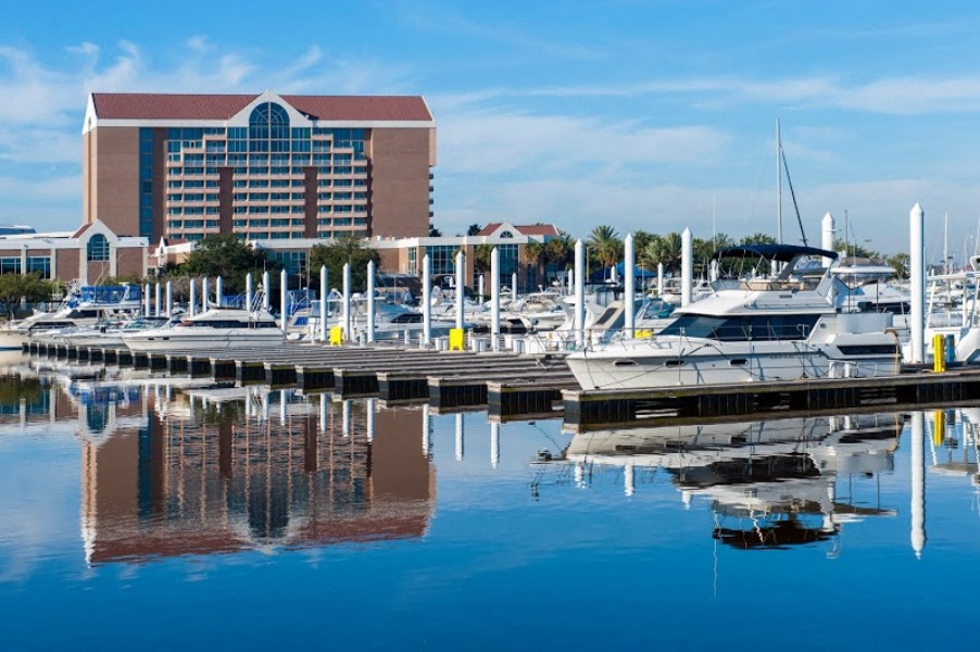 Hawthorne At South Shore is a similar property to Calder Square Apartments located in League City