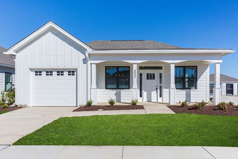 Hawthorne Cottages At Leland