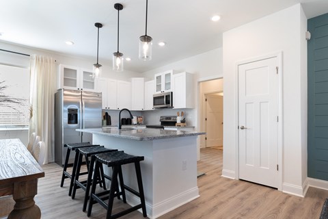 Hawthorne Cottages At Leland