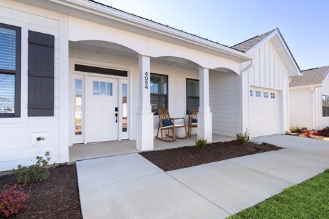 Hawthorne Cottages At Leland