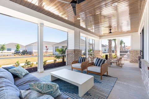 Hawthorne Cottages At Leland