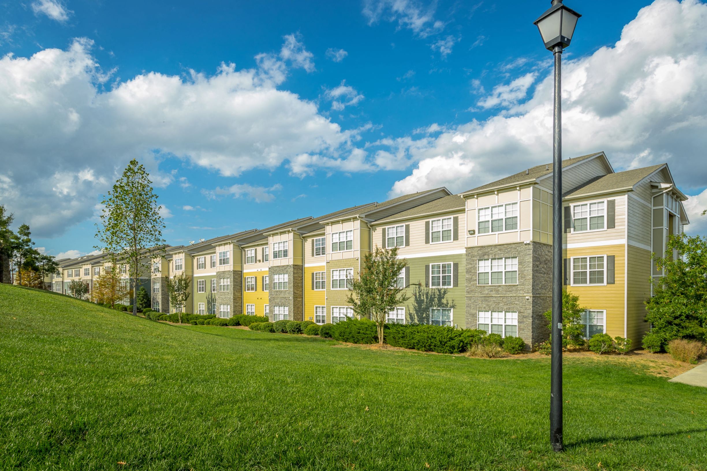 Exterior views of Amberleigh Ridge