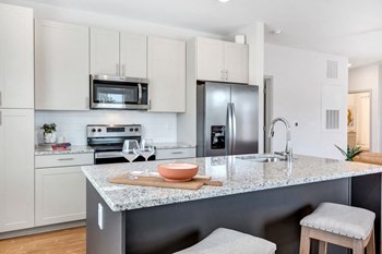 Anthem Apartments And Cottages