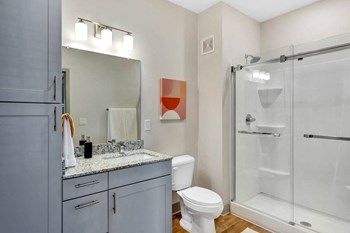 Anthem Apartments And Cottages