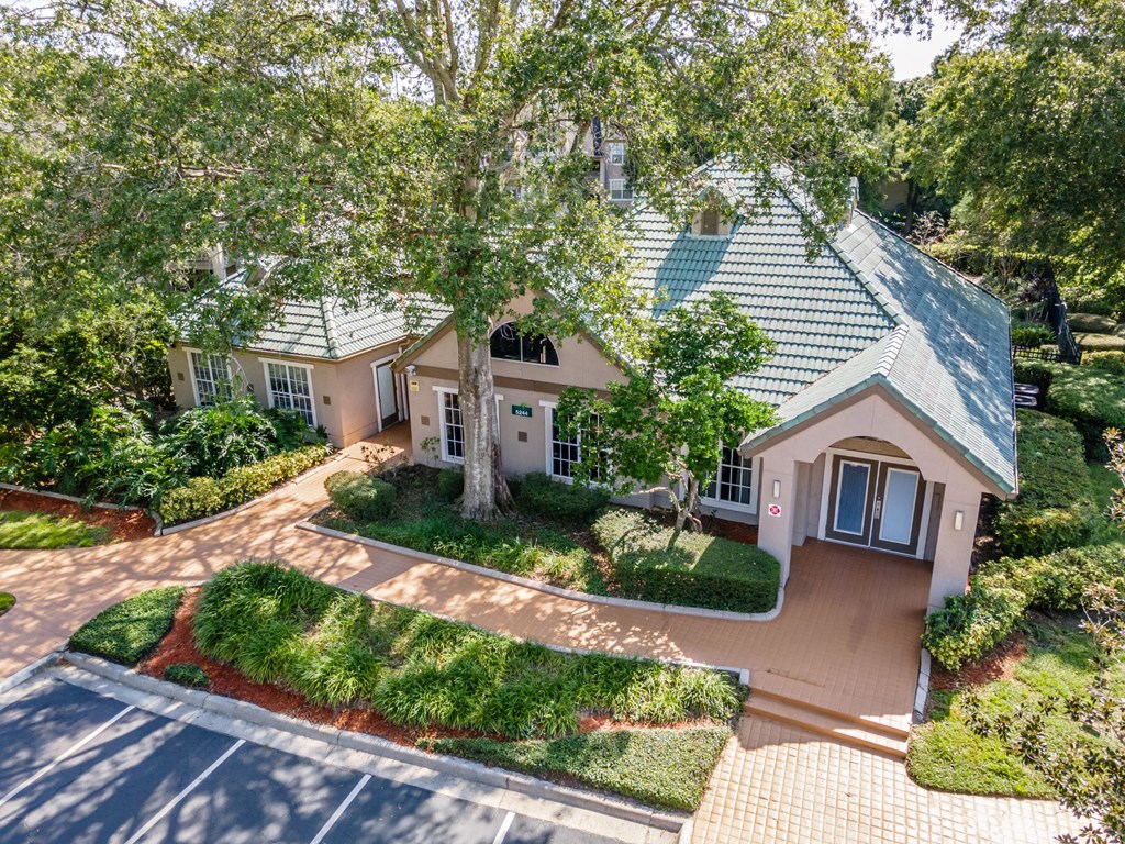 Clubhouse at Barber Park Apartments in Orlando, FL