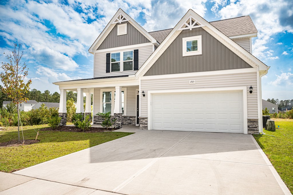 exterior of 3 and 4 bedroom rental home