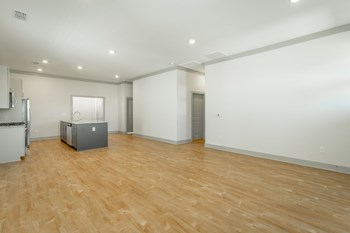 Anthem Apartments And Cottages