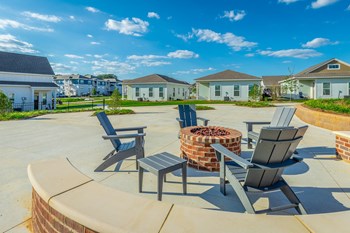 Anthem Apartments And Cottages