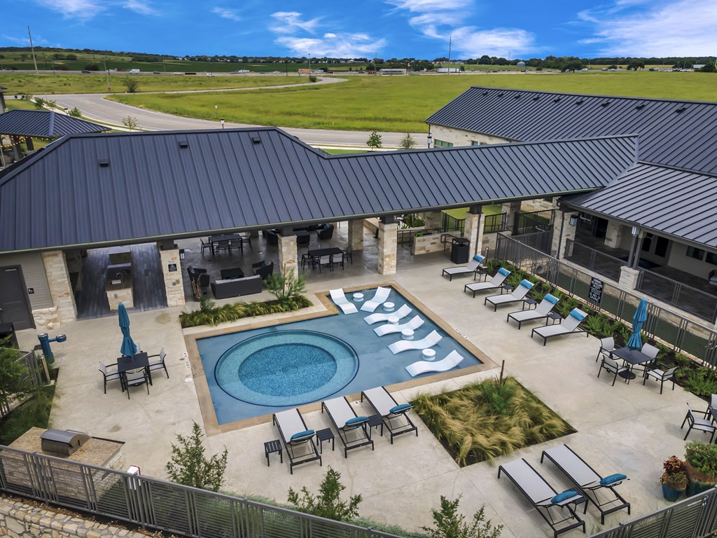 Pool at Hawthorne at Blanco Riverwalk
