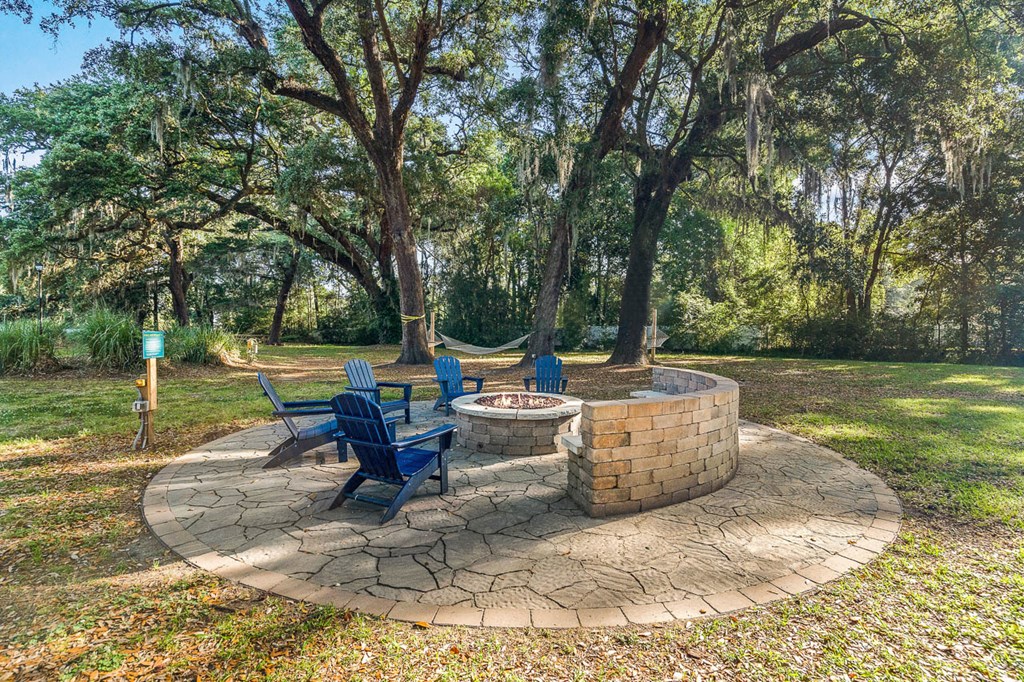 Ashley River Apartments