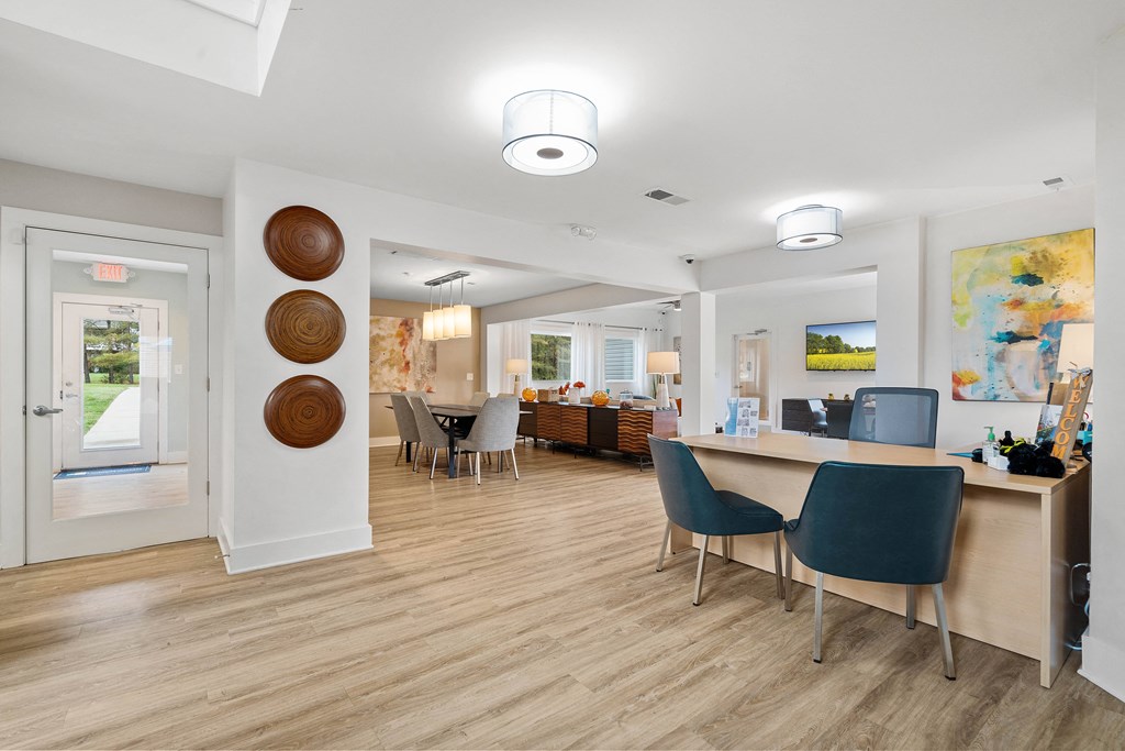 Hawthorne At Oak Ridge Apartments, 5855 Old Oak Ridge Road, Greensboro