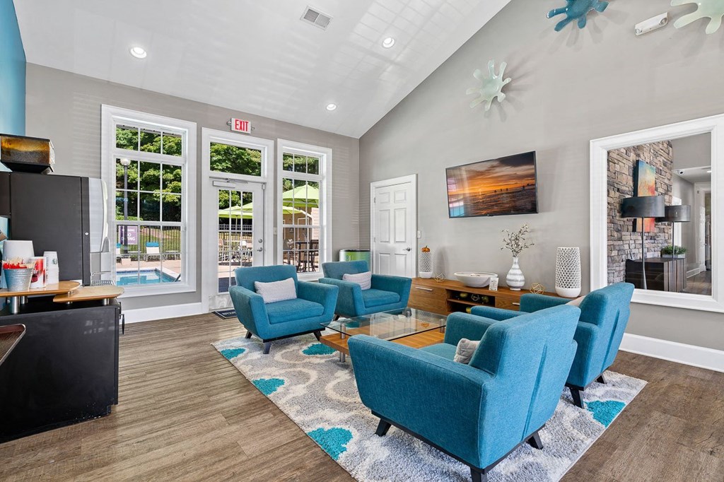 Spacious Clubhouse with Ample Refreshments