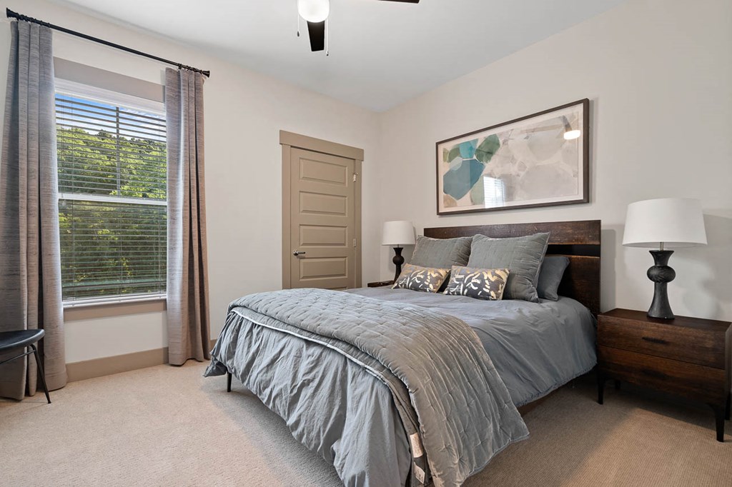 Hawthorne At Mills Gap