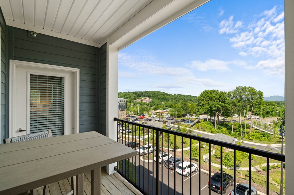 Hawthorne At Mills Gap