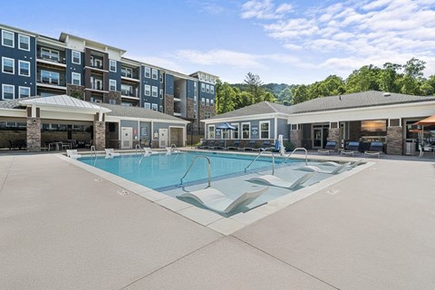 Hawthorne At Mills Gap