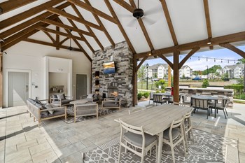Outdoor Lounge at The Newton Apartments in Charlotte, NC
