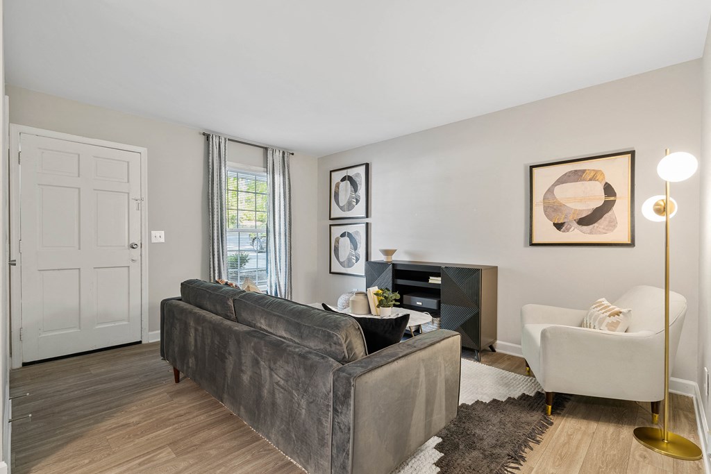 Willow Creek Apartments