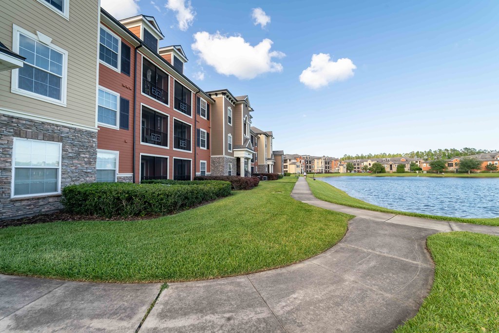 the walkway leading to the water at the preserve at greatstone