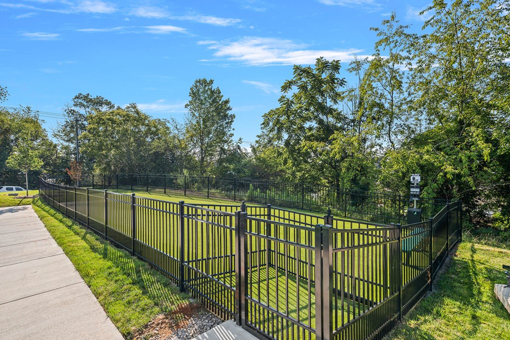 Hawthorne At Haywood