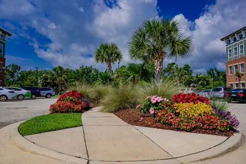 Exterior views of Hawthorne at the Station in Wilmington, NC